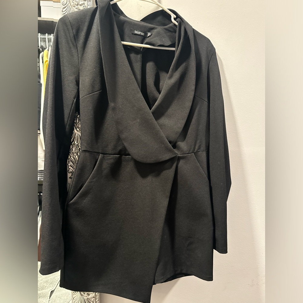 Boohoo Charcoal Black Top